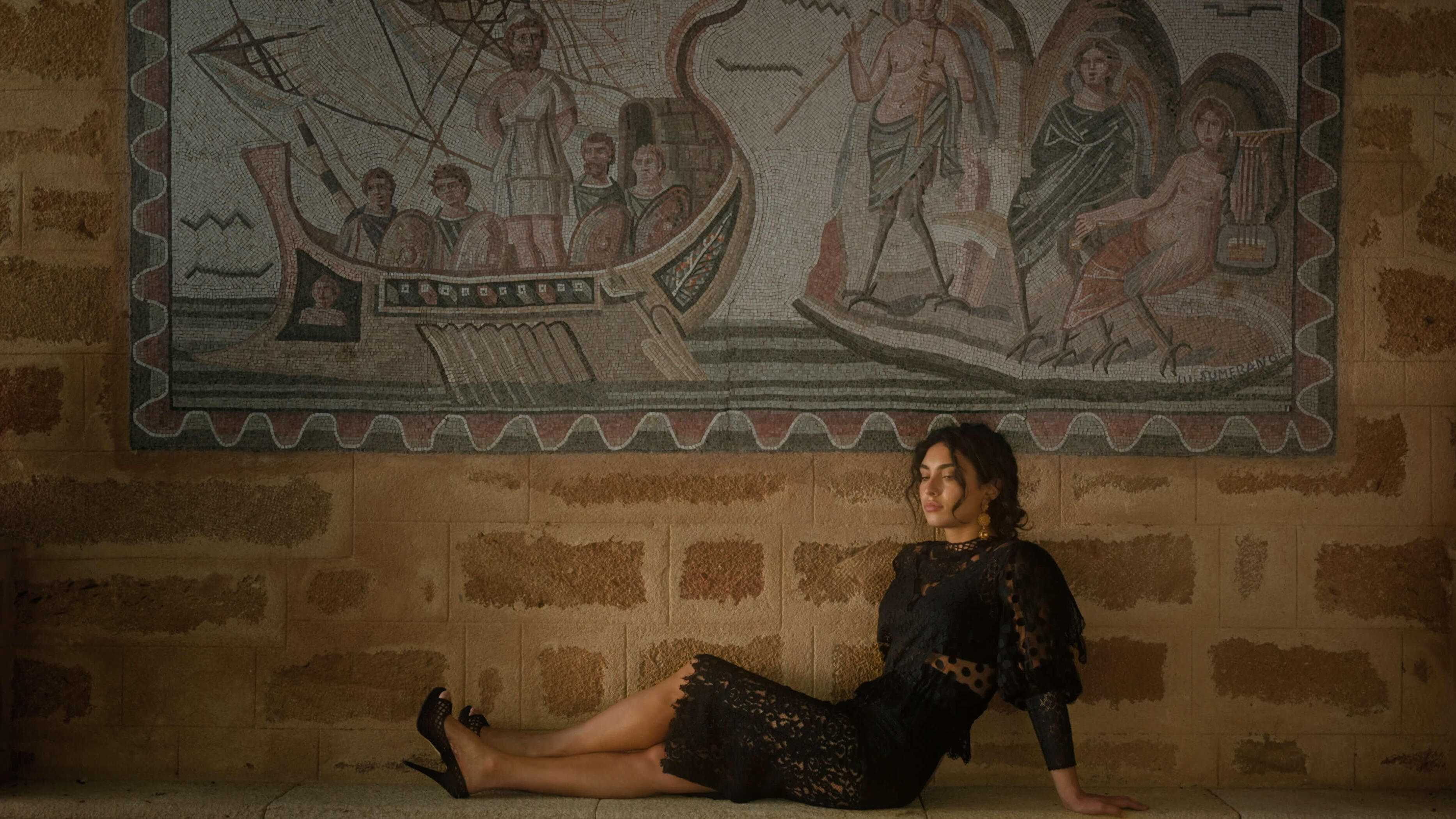 Dolce & Gabbana (2023), fashion spec ad Dolce & Gabbana (2023), fashion spec ad