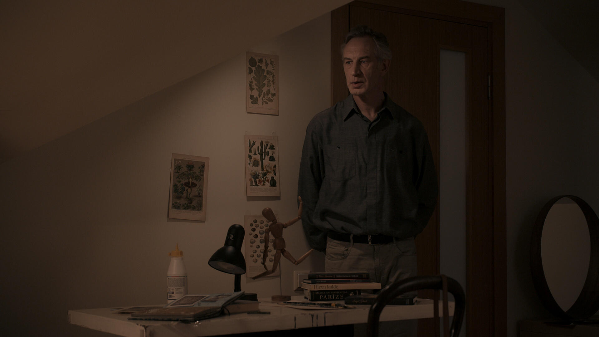 An Incident with Citizen Zarins / Atgadījums ar Pilsoni Zariņu (2019) Directed by Rudolfs Mikelsons / Rudolf Ming / Rūdolfs Miķelsons. DOP Arturs Sulbergs / Artūrs Šulbergs. Starring Ģirts Krūmiņš, Juris Kulakovs. An Incident with Citizen Zarins (2021). Made in Latvian Academy of Culture, LKA.