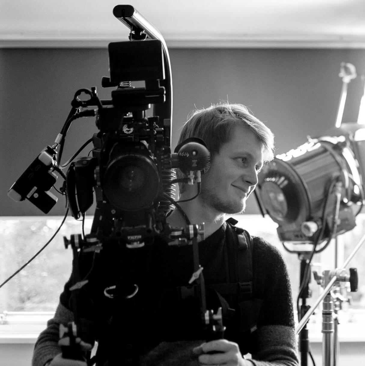 Artūrs Šulbergs DOP Cam op Artūrs Šulbergs is a director of photography based in Riga, Latvia & Europe. Featured fiction, commercial and documentary work as DOP and camera operator.